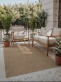 Dywan-zewnetrzny-Carpet-Decor-OutdoorIndoor-Grano-Amber-na-tarasie.webp