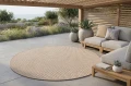Dywan-zewnetrzny-Carpet-Decor-OutdoorIndoor-Grano-round-na-tarasie (2).webp